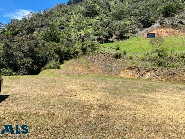 Land in Rionegro, Antioquia, Colombia 3 - 16208618