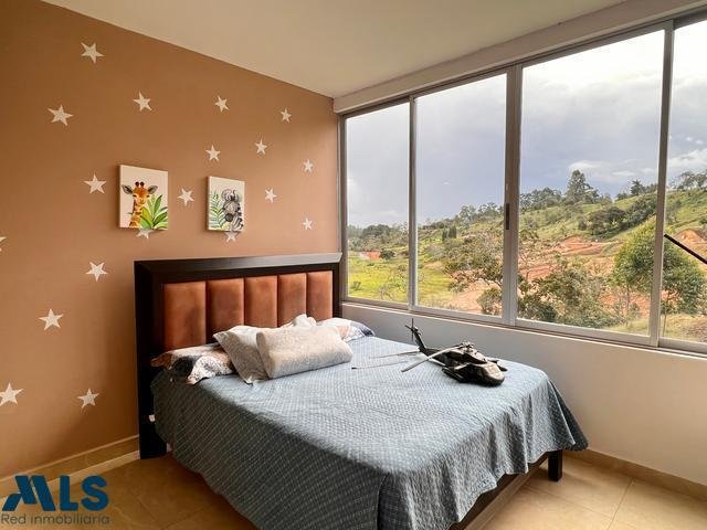 House in Medellín, Antioquia, Colombia 5 - 16208738
