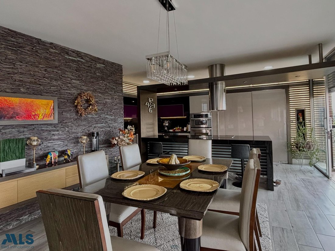Apartment in Medellín, Antioquia, Colombia 4 - 16208589