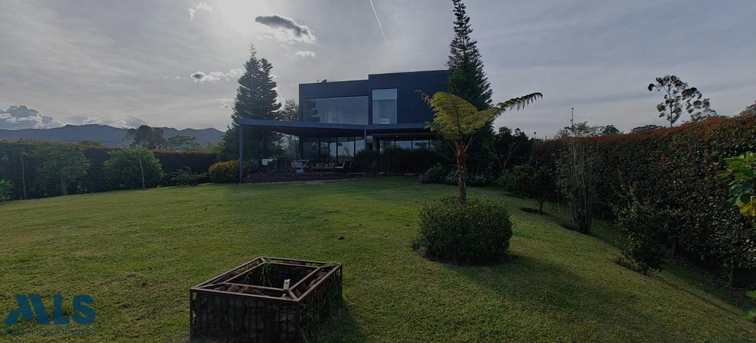 House in Rionegro, Rionegro, Colombia 2 - 16208639