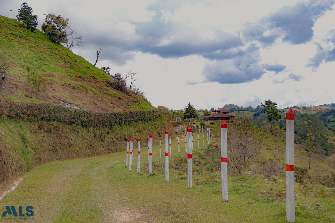 Land in San Vicente, Antioquia, Colombia 5 - 16208602