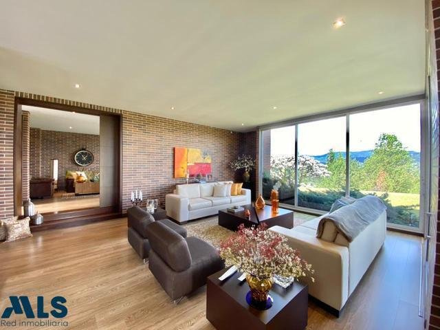 House in Medellín, Antioquia, Colombia 3 - 16208530