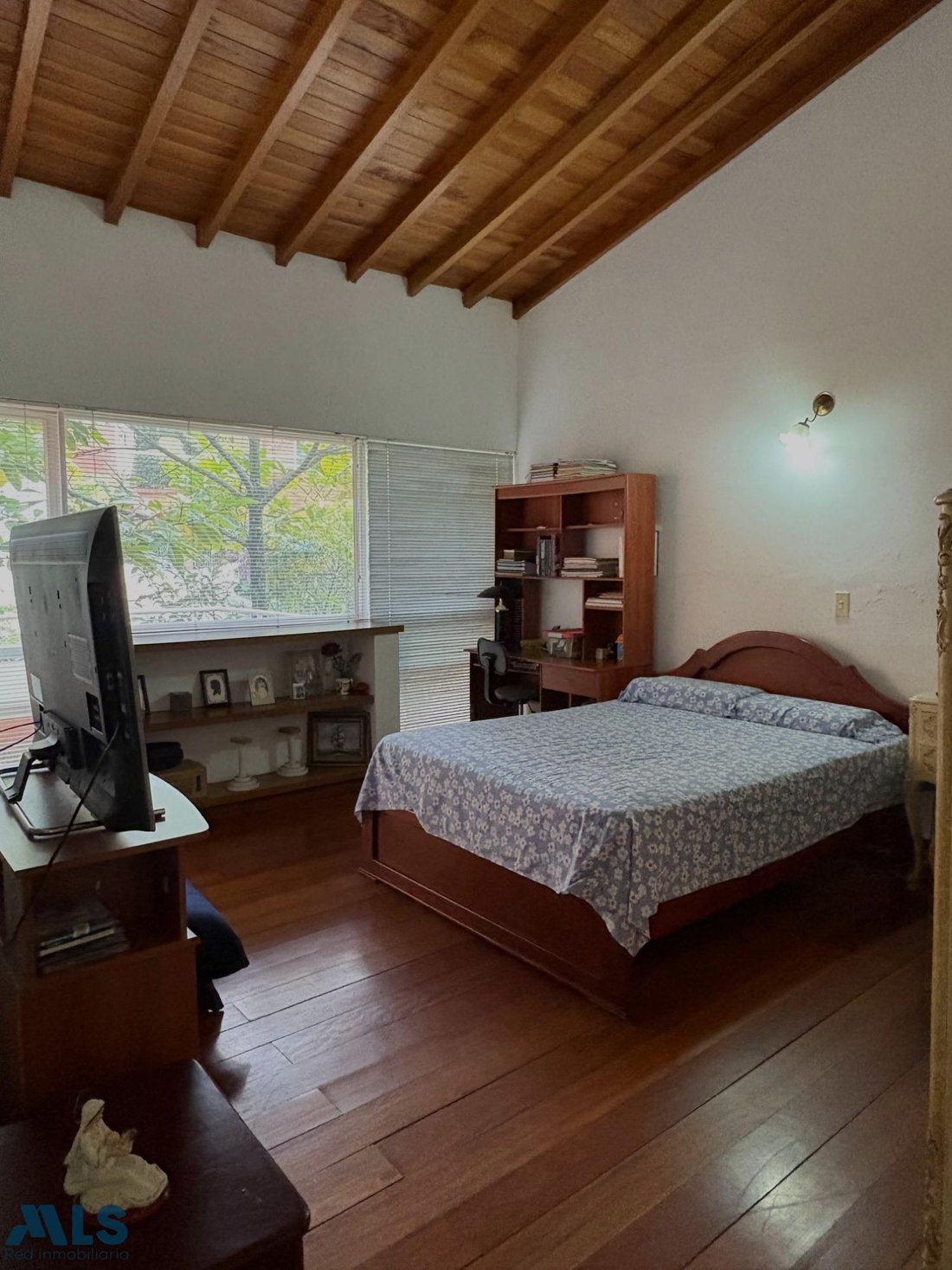 House in Medellín, Antioquia, Colombia 3 - 16208909