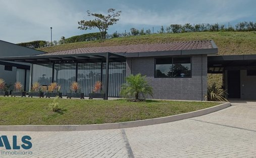 House in El Carmen de Viboral, Antioquia, Colombia 1