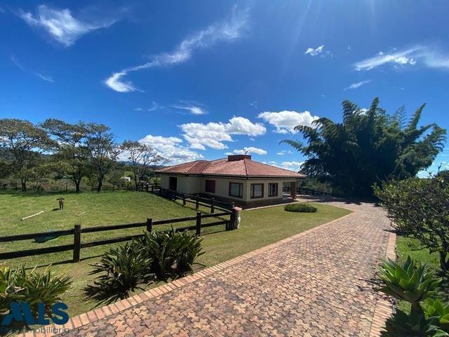 House in Rionegro, Antioquia, Colombia 3 - 16208231