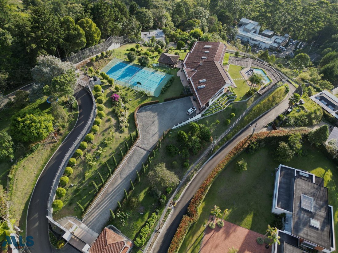 House in Envigado, Antioquia, Colombia 2 - 16208819