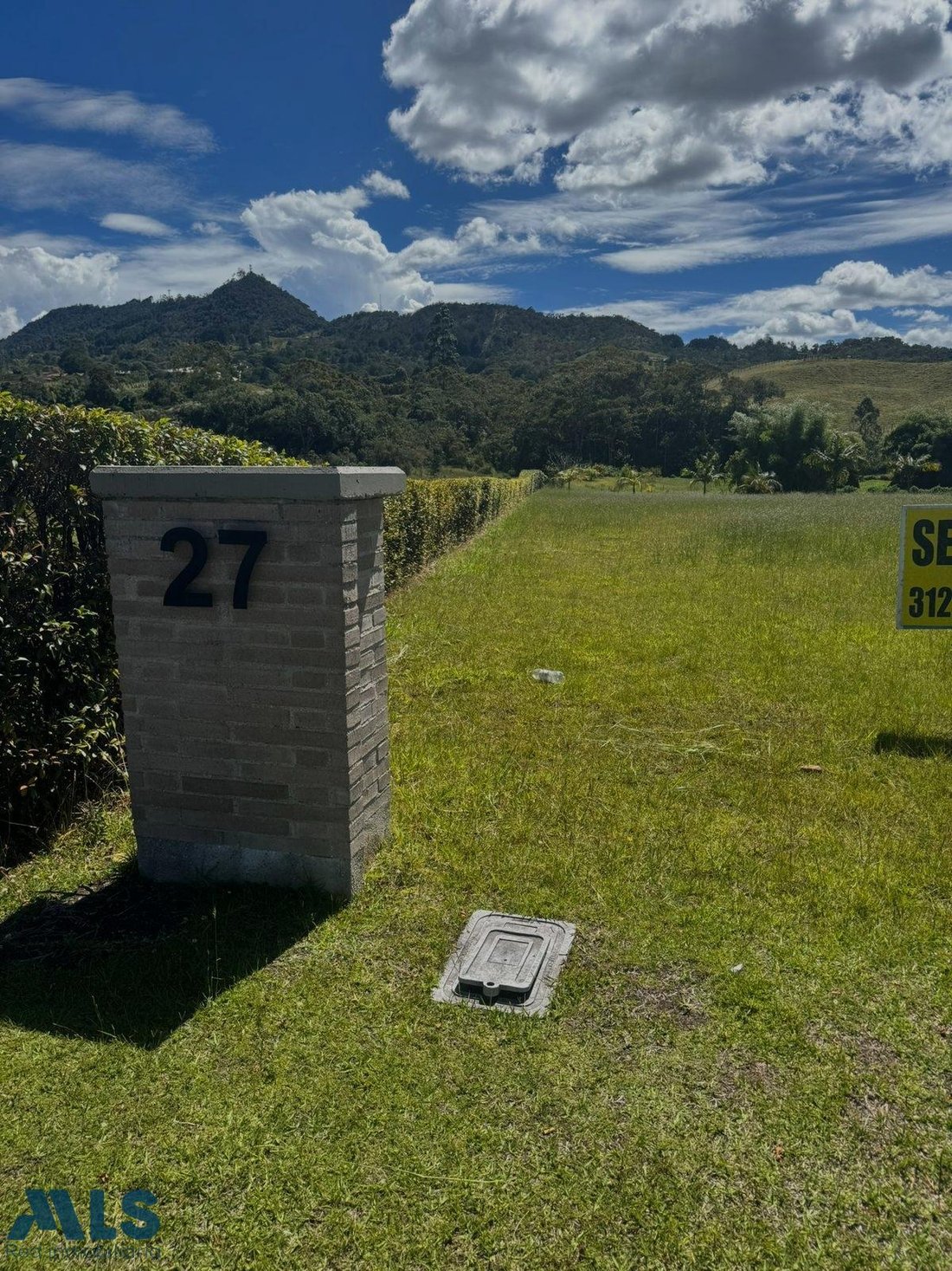 Land in El Carmen, Carmen de Viboral, Colombia 5 - 16208252