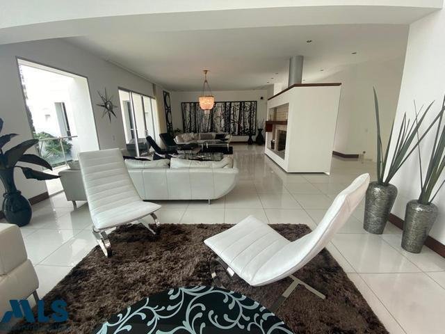 House in Santa Elena, Antioquia, Colombia 3 - 16208703
