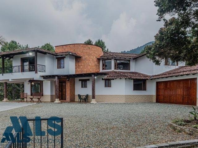 House in Envigado, Retiro, Colombia 1 - 16208326