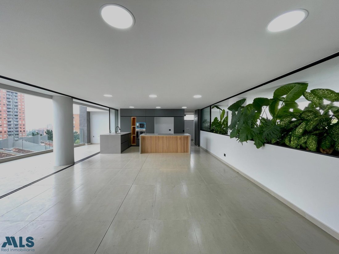 Apartment in Medellín, Antioquia, Colombia 1 - 16208886