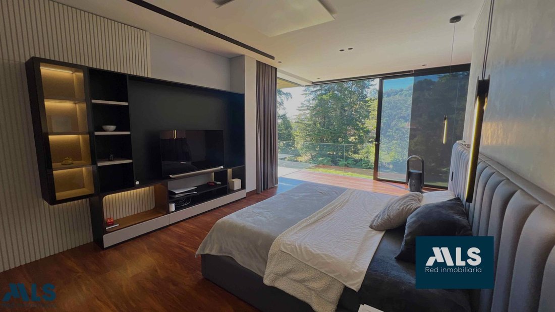 House in Envigado, Antioquia, Colombia 2 - 16208328