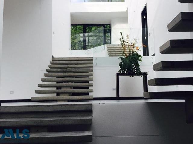 House in Medellín, Antioquia, Colombia 5 - 16208724