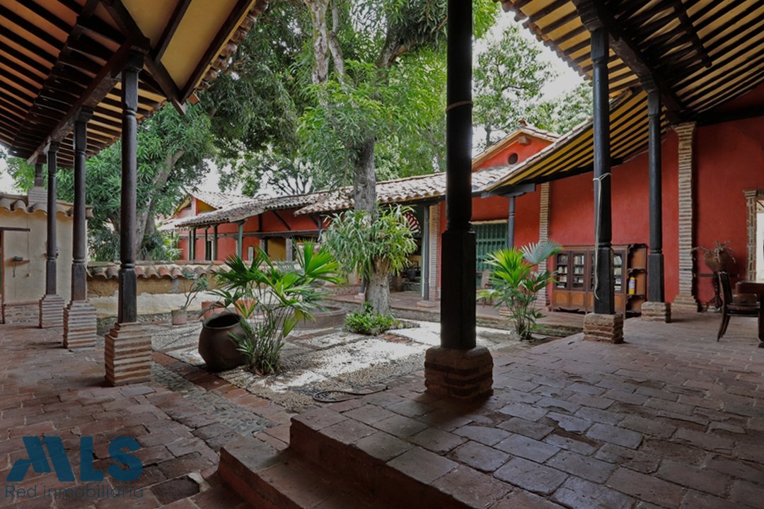 House in Santa Fe de Antioquia, Antioquia, Colombia 3 - 16209025