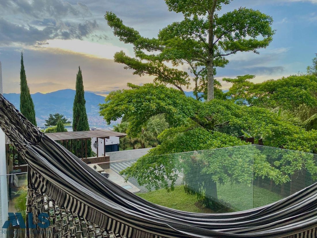 House in Santa Elena, Antioquia, Colombia 3 - 16208480