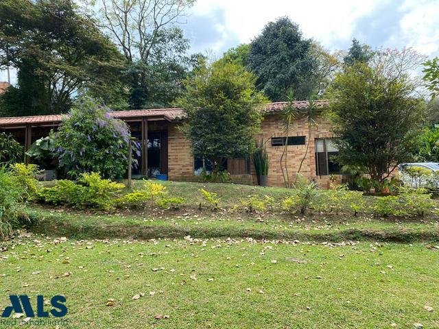 House in Envigado, Antioquia, Colombia 4 - 16208535