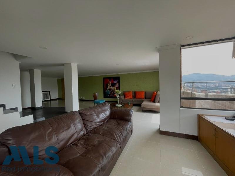Apartment in Medellín, Antioquia, Colombia 3 - 16208321
