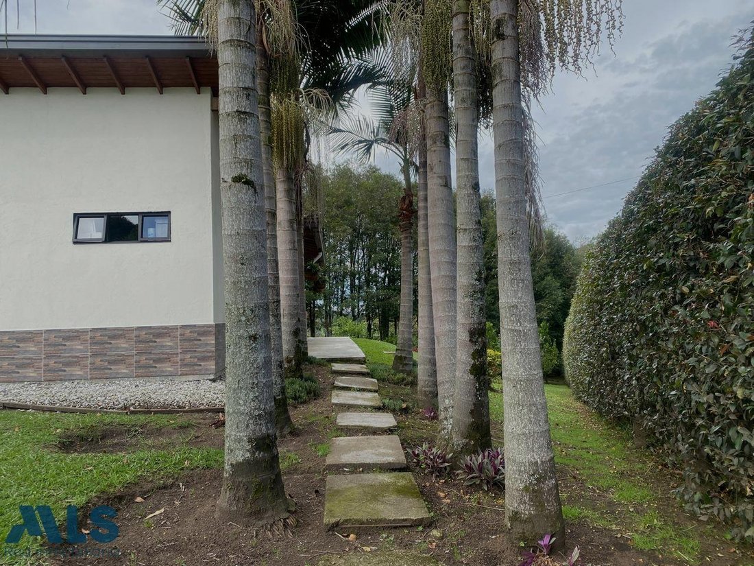 House in Rionegro, Antioquia, Colombia 3 - 16208343