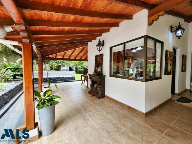 House in Envigado, Antioquia, Colombia 2 - 16208554