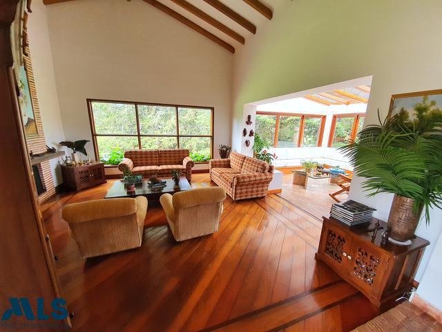 House in Envigado, Antioquia, Colombia 3 - 16208486