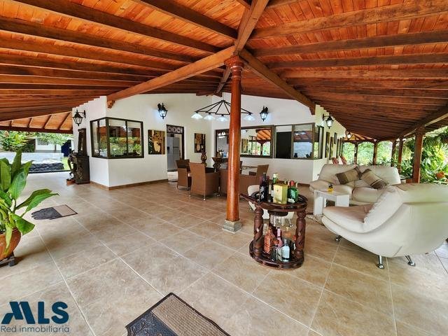 House in Envigado, Antioquia, Colombia 3 - 16208554