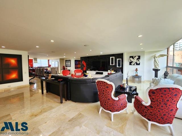 Apartment in Medellín, Antioquia, Colombia 1 - 16208366