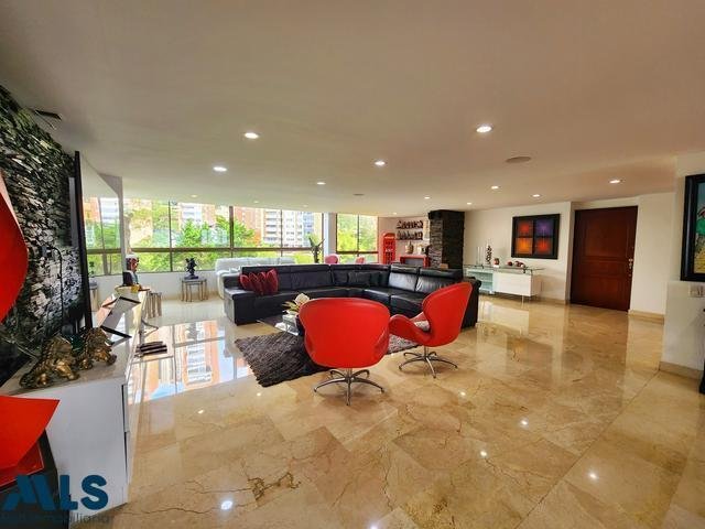 Apartment in Medellín, Antioquia, Colombia 2 - 16208366
