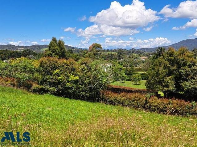 Land in Medellín, Antioquia, Colombia 1 - 16208825