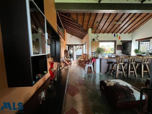 House in Santa Elena, Antioquia, Colombia 4 - 16208338