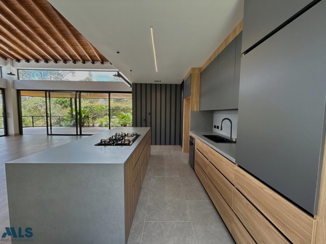 House in Rionegro, Guarne, Colombia 5 - 16208590