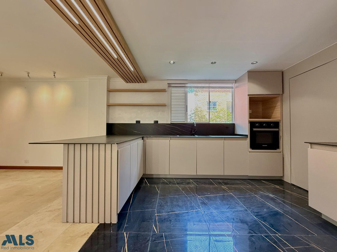 House in Envigado, Antioquia, Colombia 4 - 16208753