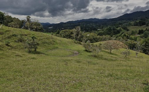 Land in Pozo Rubio, Antioquia, Colombia 1