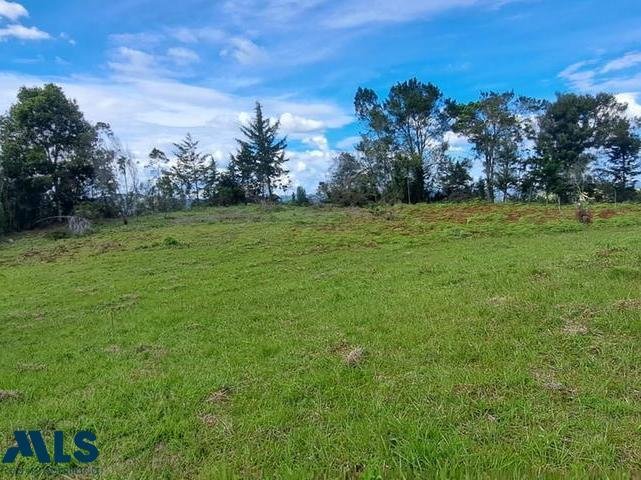 Land in El Cebadero, Antioquia, Colombia 5 - 16208859