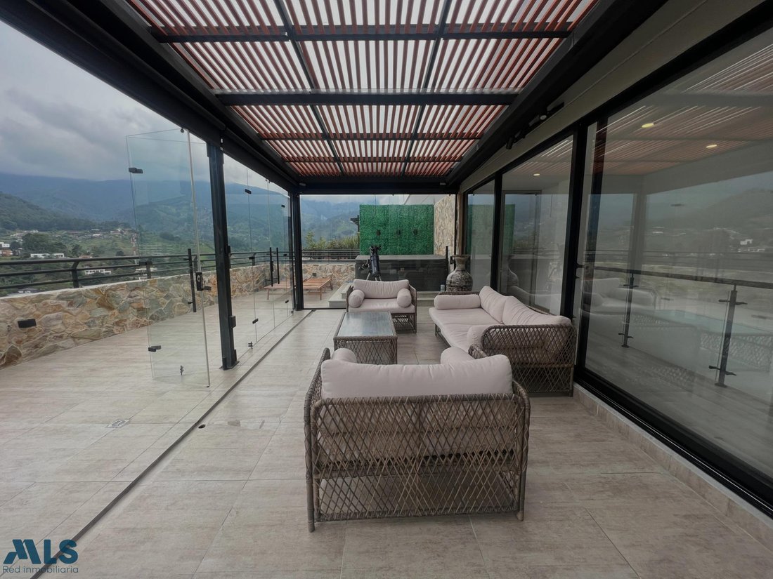 Apartment in Envigado, Antioquia, Colombia 2 - 16208658
