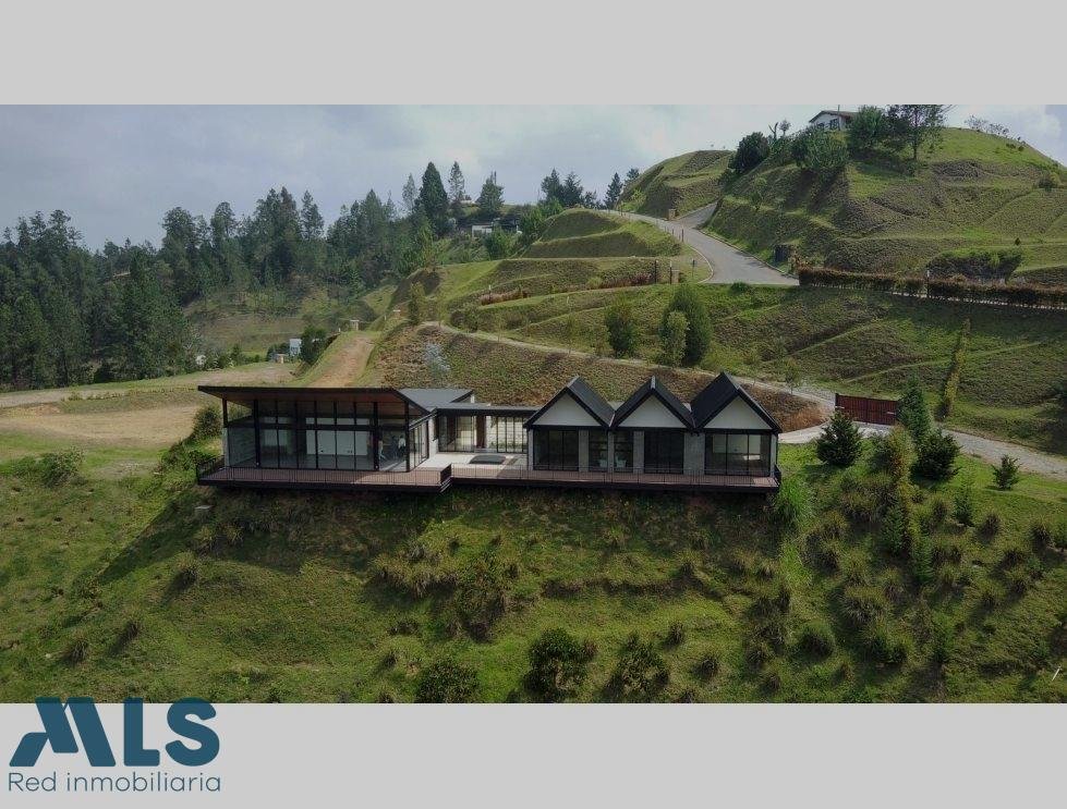 House in El Retiro, Retiro, Colombia 1 - 16208667