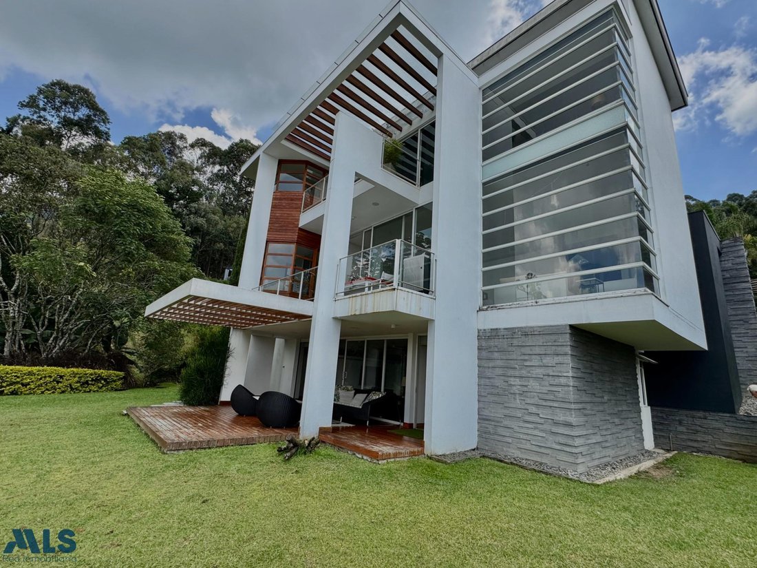 House in Santa Elena, Antioquia, Colombia 1 - 16208246