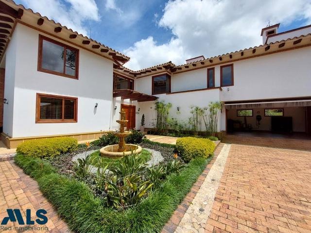 House in Medellín, Antioquia, Colombia 3 - 16208794