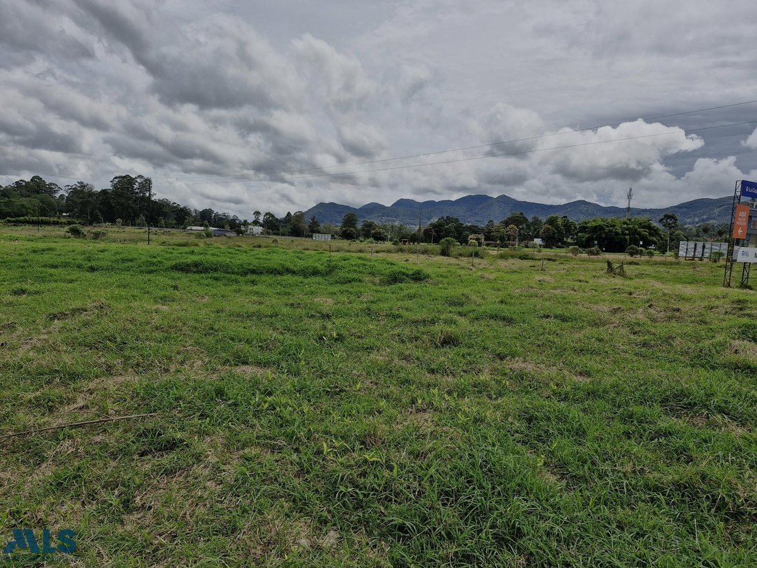 Land in La Ceja, La Ceja, Colombia 3 - 16208478