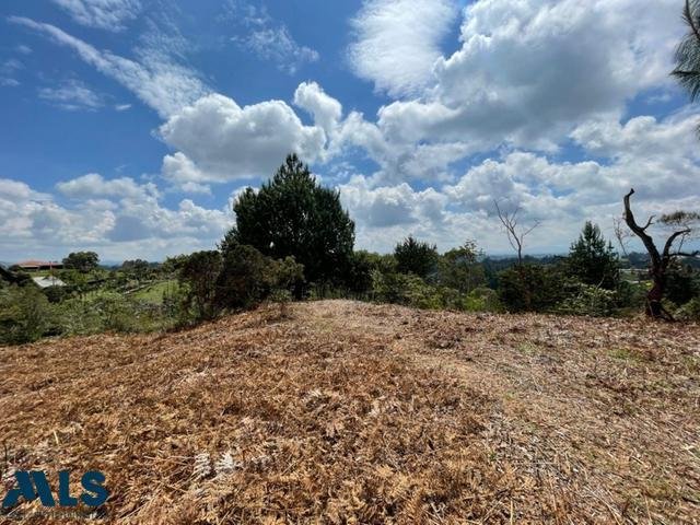 Land in Rionegro, Guarne, Colombia 2 - 16208861