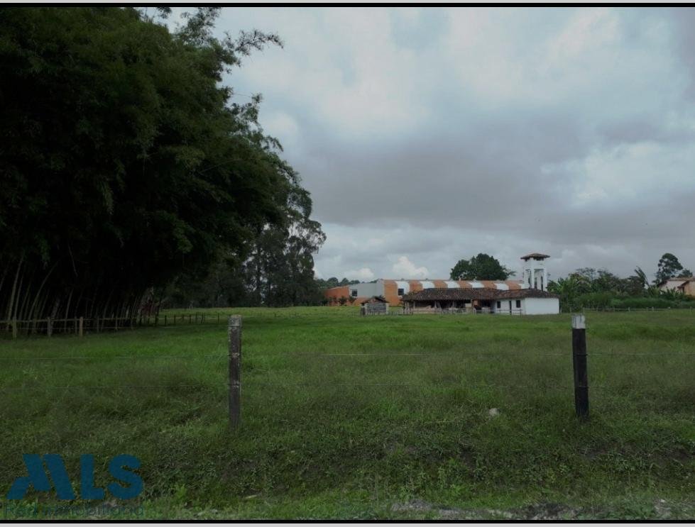 Land in Rionegro, Rionegro, Colombia 1 - 16208715
