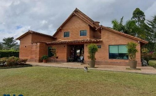 Casa en Rionegro, Antioquia, Colombia 1