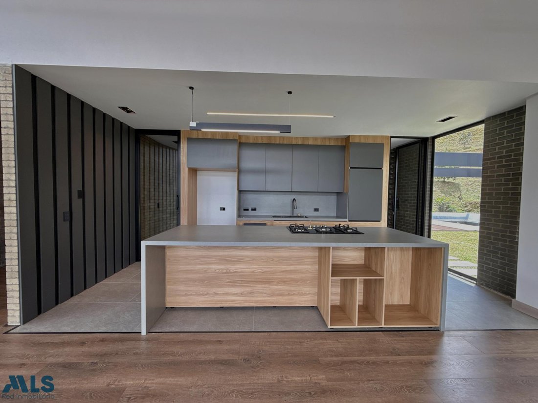 House in Rionegro, Guarne, Colombia 4 - 16208590