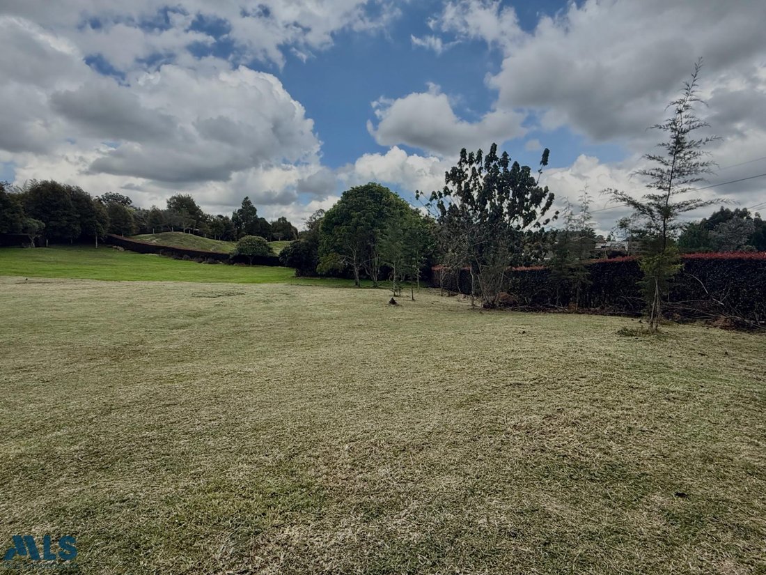 Land in Las Mercedes, Antioquia, Colombia 2 - 16209012