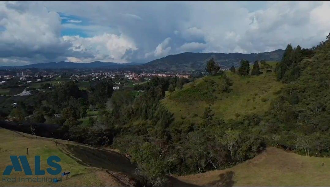 Land in El Carmen, Carmen de Viboral, Colombia 5 - 16208287