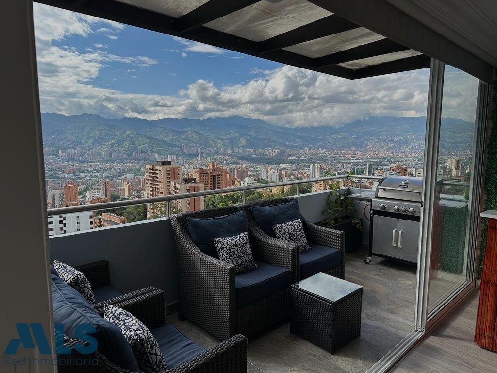 Apartment in Medellín, Antioquia, Colombia 3 - 16208365