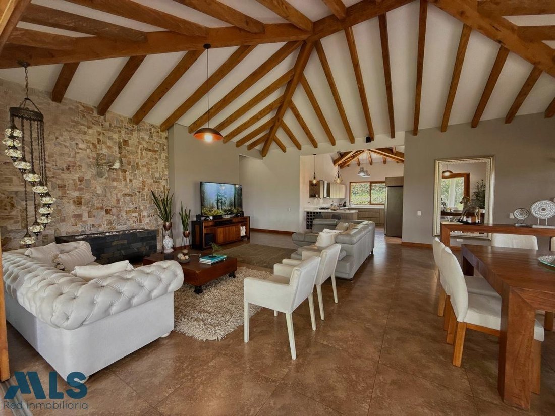 House in El Carmen, Carmen de Viboral, Colombia 1 - 16208630
