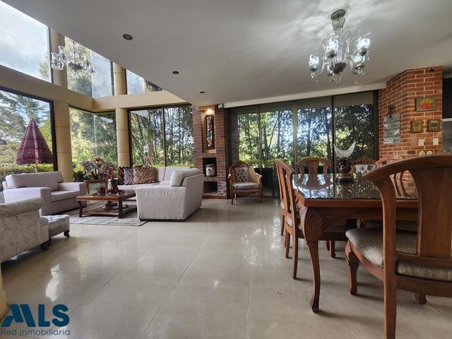House in Medellín, Antioquia, Colombia 3 - 16208327