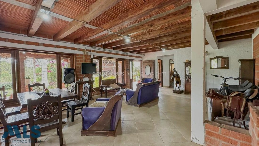 House in Rionegro, Antioquia, Colombia 2 - 16208775