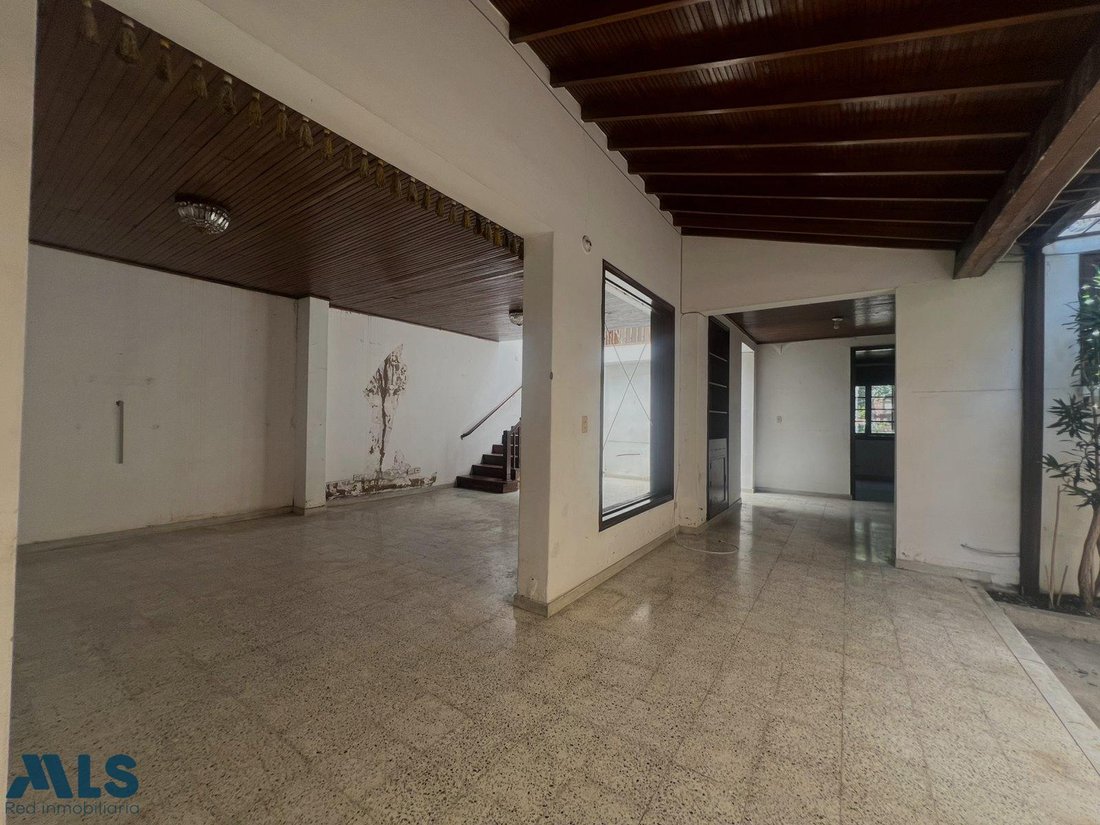 House in Medellín, Antioquia, Colombia 4 - 16208304