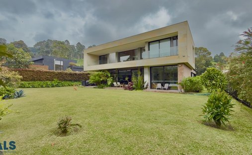 House in Envigado, Antioquia, Colombia 1