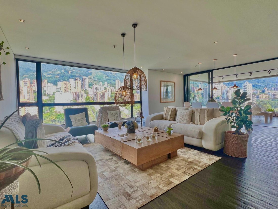 Apartment in Medellín, Antioquia, Colombia 1 - 16208640
